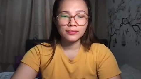 Snapshot of zoey_foryou chatting on December 2, 8:58 am zoey_foryou online show from December 2, 8:58 am