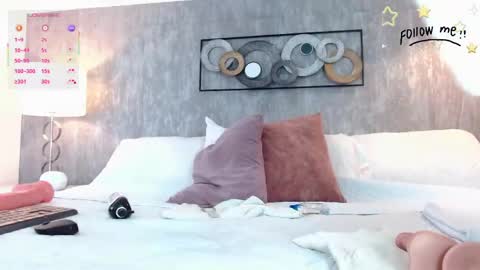 zoe online show from May 15, 7:32 pm