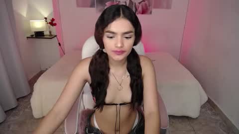 zoey online show from October 5, 10:50 pm