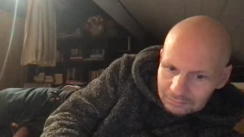 zolexthomas online show from February 25, 6:01 pm