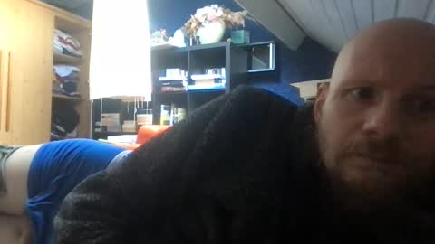 zolexthomas online show from May 1, 11:04 am