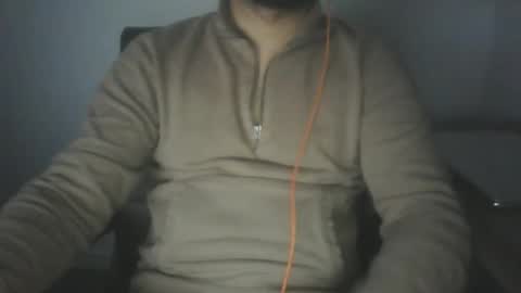 Snapshot of zoltrixboy chatting on February 8, 6:33 am zoltrixboy online show from February 8, 6:33 am