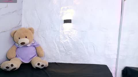 Violeta online show from December 20, 11:39 am