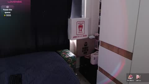 cintya kors online show from December 4, 7:02 pm