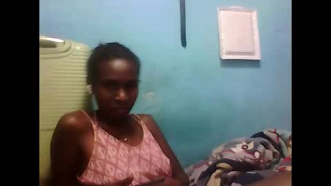 Snapshot of zuana14 chatting on October 19, 8:30 am zuana14 online show from October 19, 8:30 am