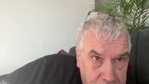 zwickauer1969 online show from March 5, 8:54 am