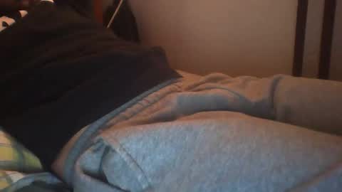 zyggy87 online show from December 2, 8:07 pm