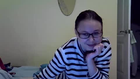 Zyuhre online show from October 23, 1:07 am