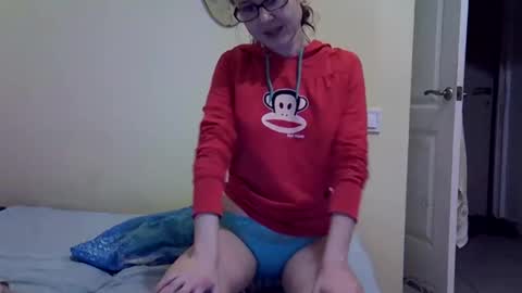 Zyuhre online show from October 6, 9:43 pm